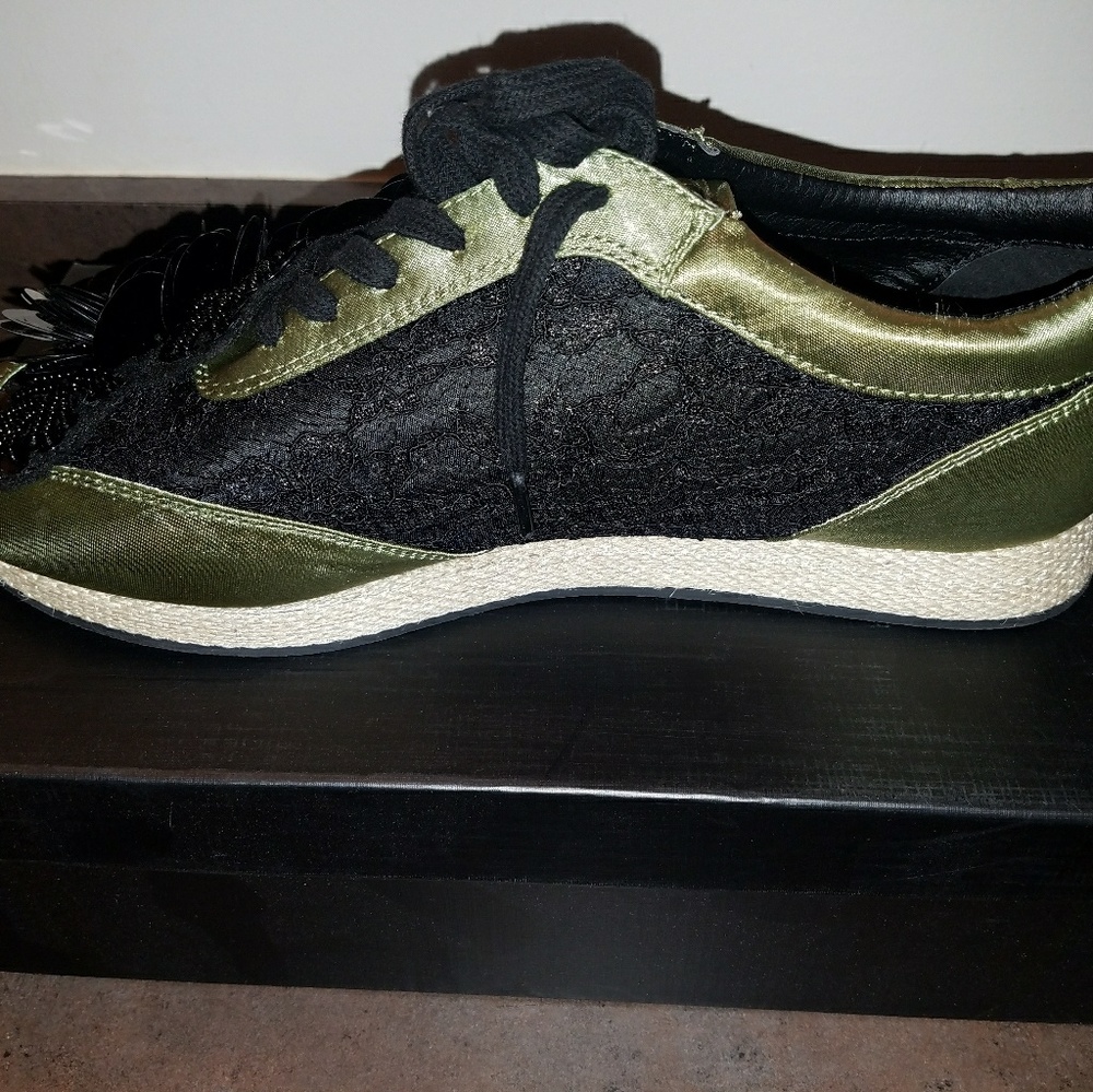LFL by Lust for Life Embellished Sneakers (L-Kip) - Picture 2 of 3